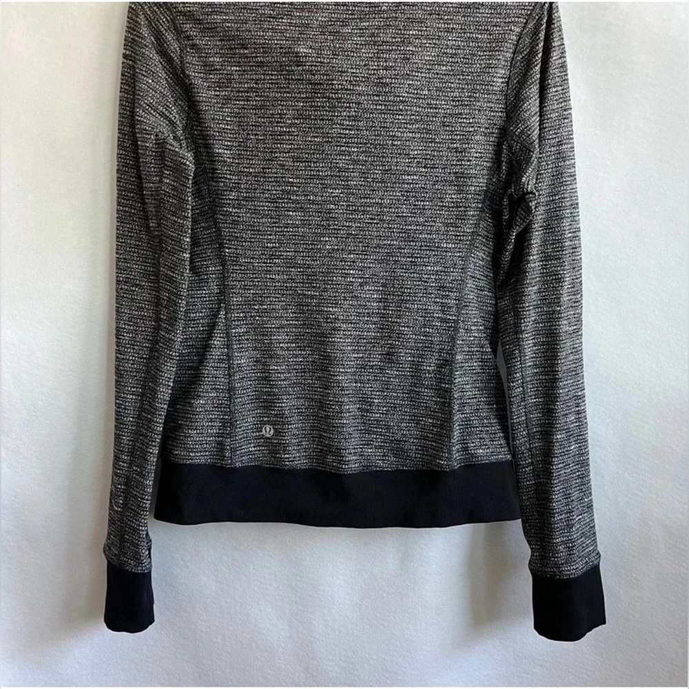 EUC Lululemon Be Present Jacket Coco Pique Black Size 8 Thumbholes Zip Closure - Picture 8 of 14